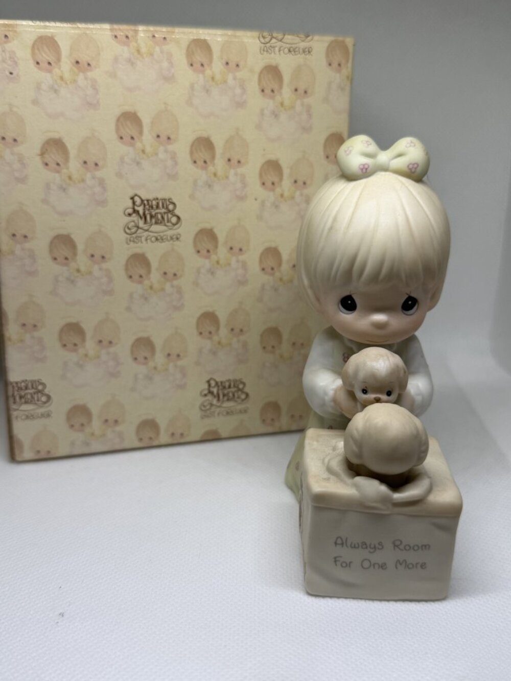 Precious Moments Always Room For One More C-0009 1988 w/ Box